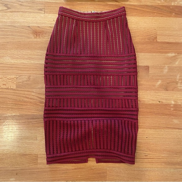 Self Portrait Matching Set in Burgundy Mesh - Picture 4 of 9